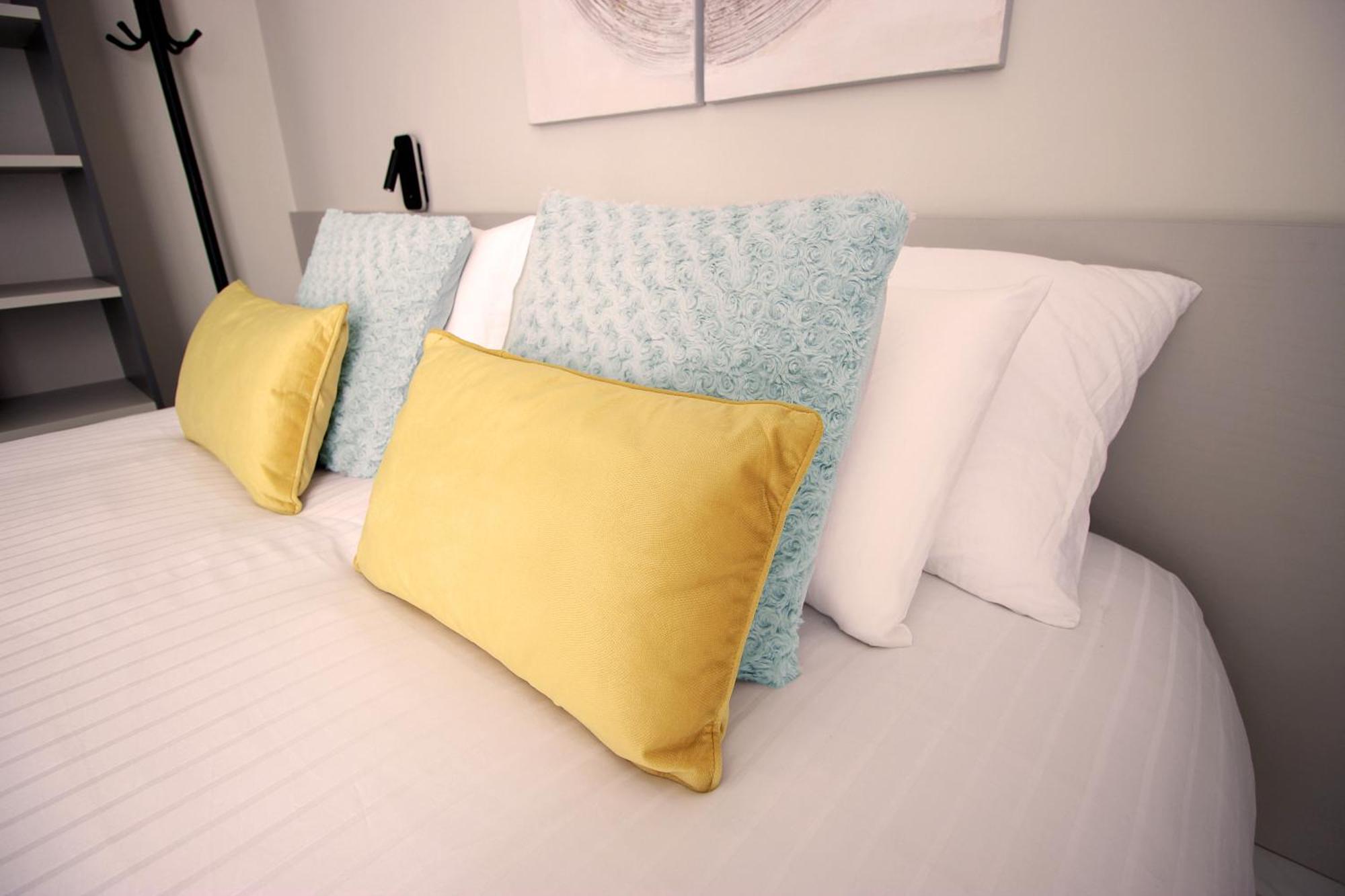 Modern & Spacious 2Br Penthouse With Terrace - Close To Qawra Beach 세인트폴스베이 외부 사진